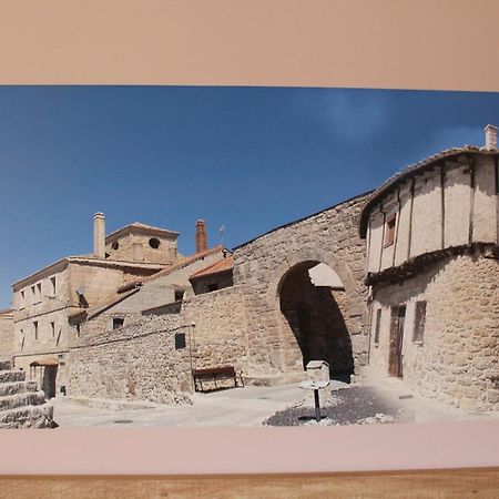 Apartamentos Turisticos Escorraladas Baltanás Exteriér fotografie